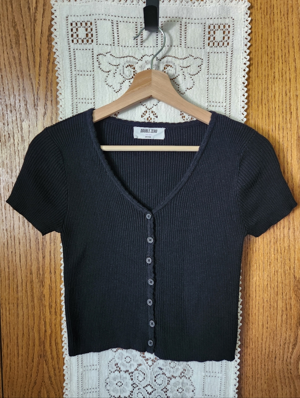 Double Zero Black Ribbed Button-Front Crop Top